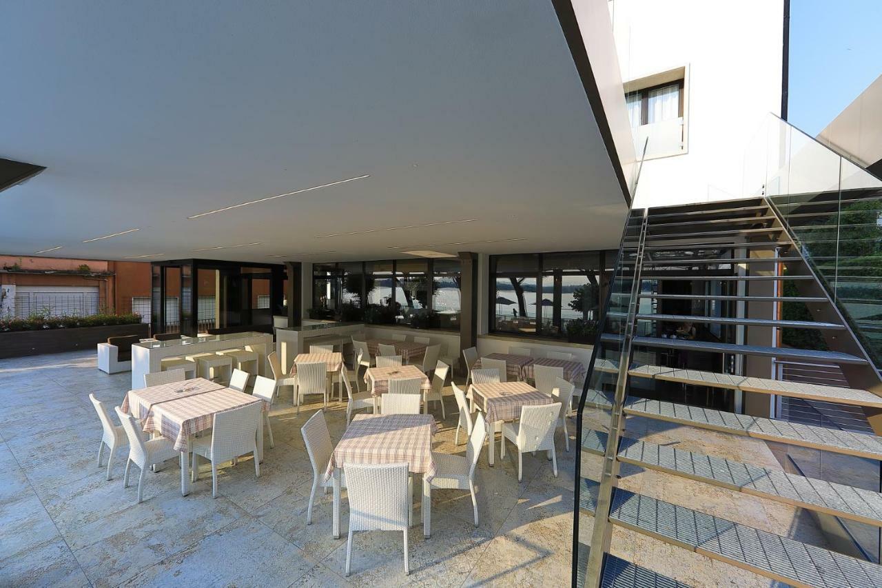 Hotel San Marco Peschiera del Garda Exterior photo